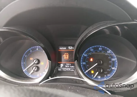 2015 Toyota Corolla S Plus из США, поврежденный, VIN 2T1BURHE0FC233571